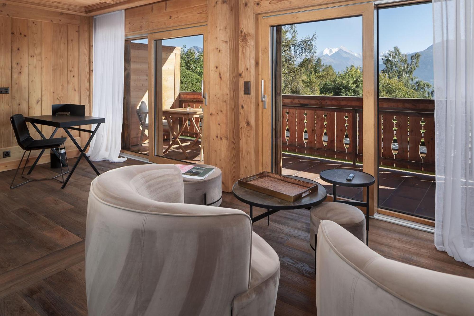 Suite avec Balcon et Vue sur la Montagne